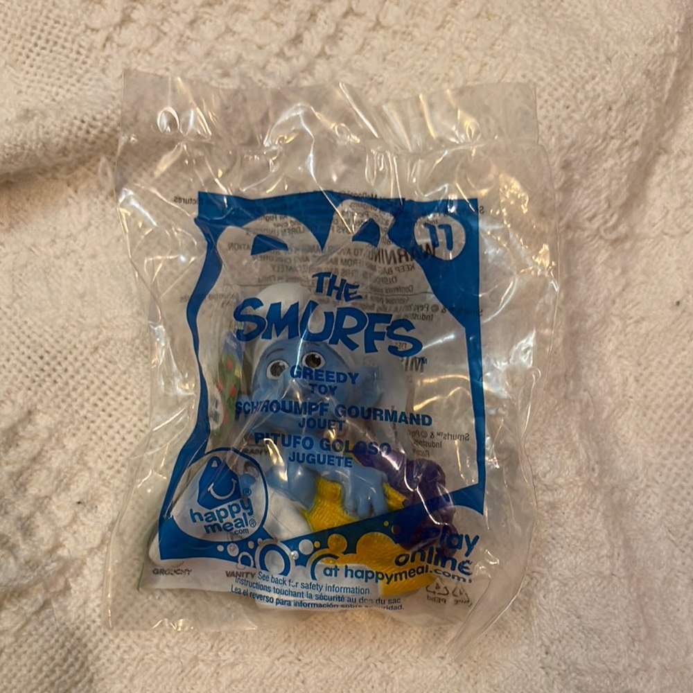 2011 McDonald’s Happy Meal The Smurfs Toy | Greedy Smurf